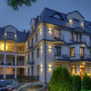 Roztoka Bed & Breakfast